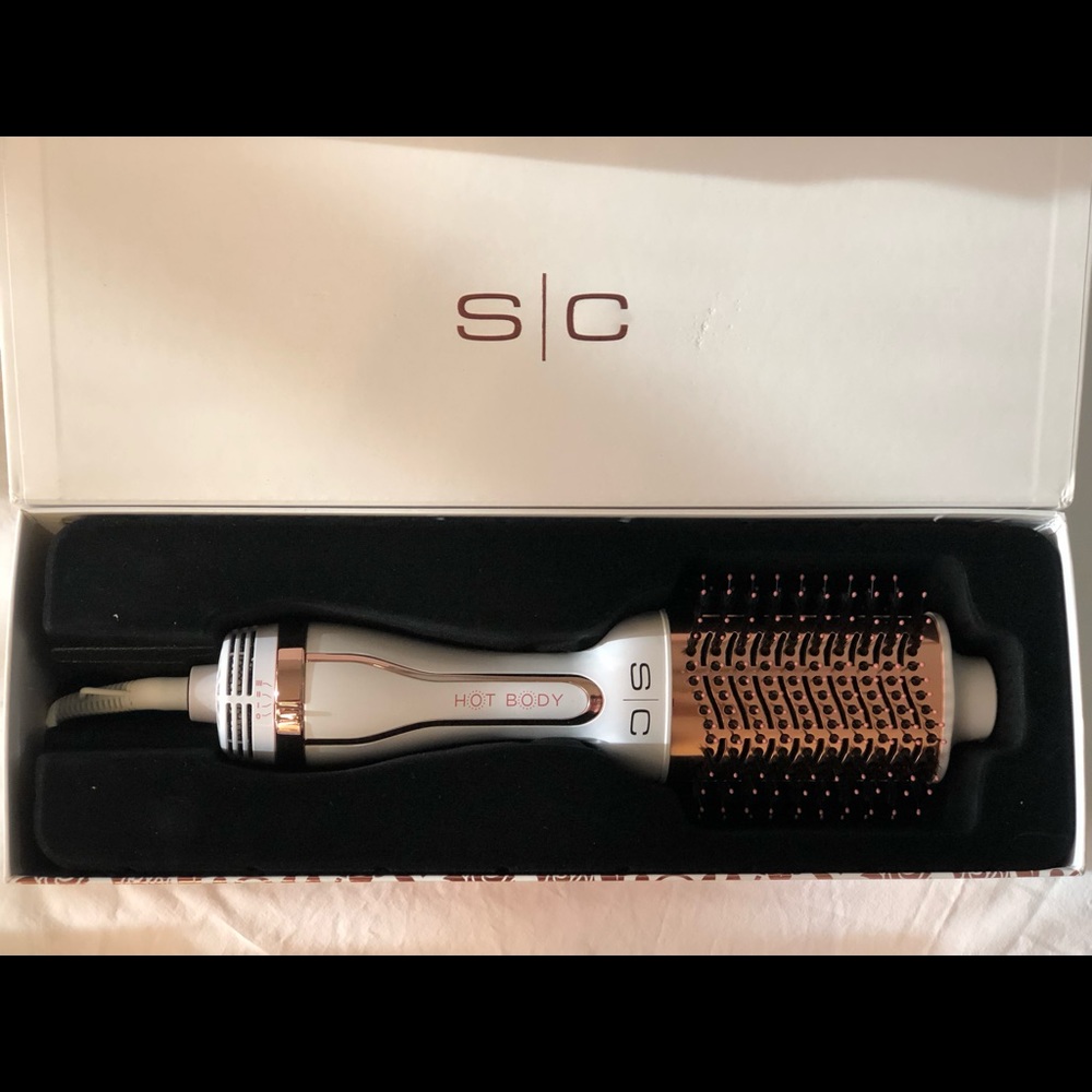 StyleCraft Hot Body Ionic 2-in-1 Blowout Hair Dryer Brush NEW- MSRP $80
